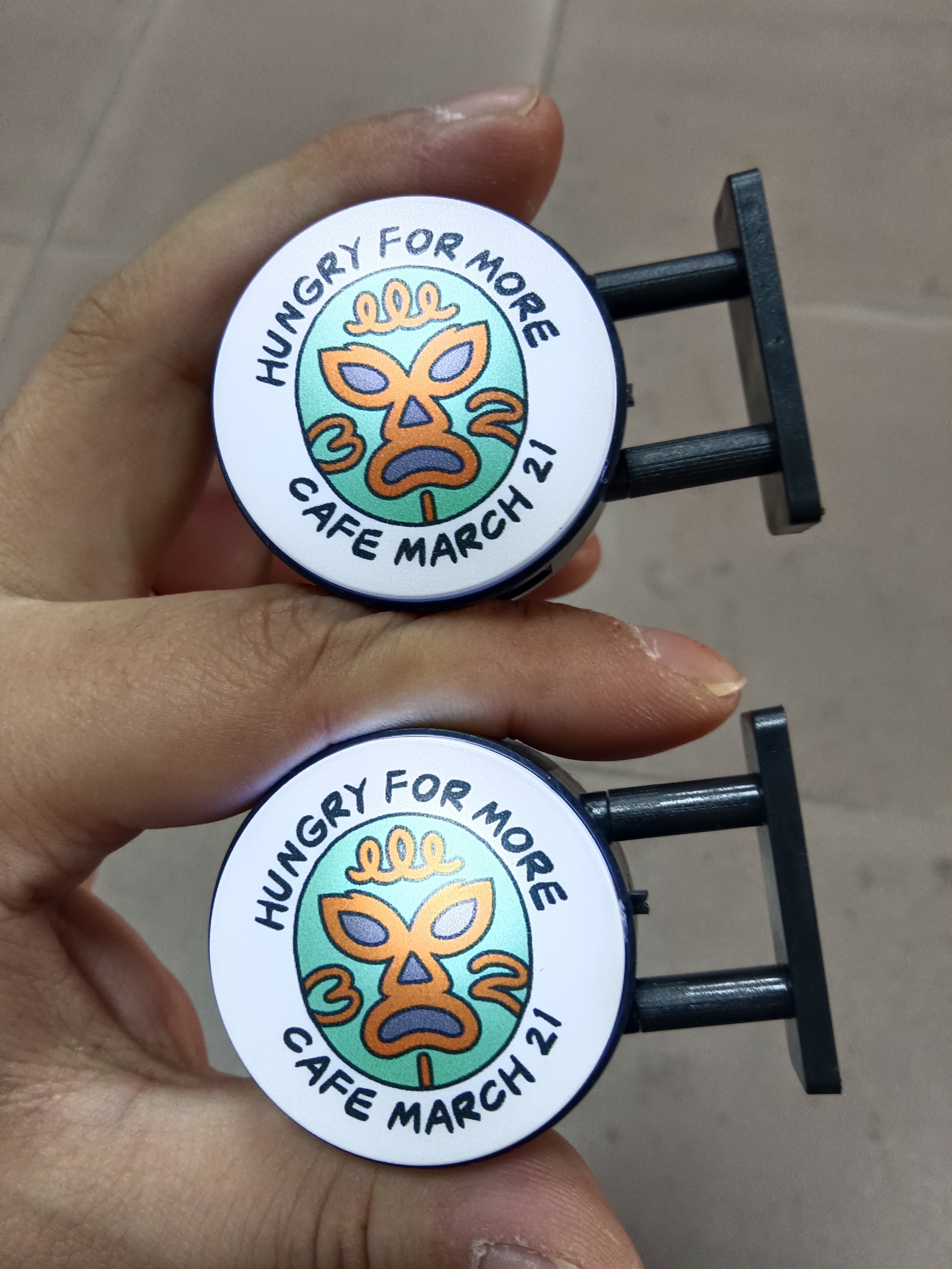 广东发货铁轨全家罗森便利店冰箱贴东京网红磁性冰箱贴可定制logo