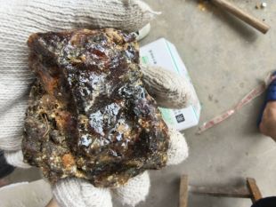 正宗老松香松脂纯松油块树脂松油块京胡二胡精华深山采集收藏15年