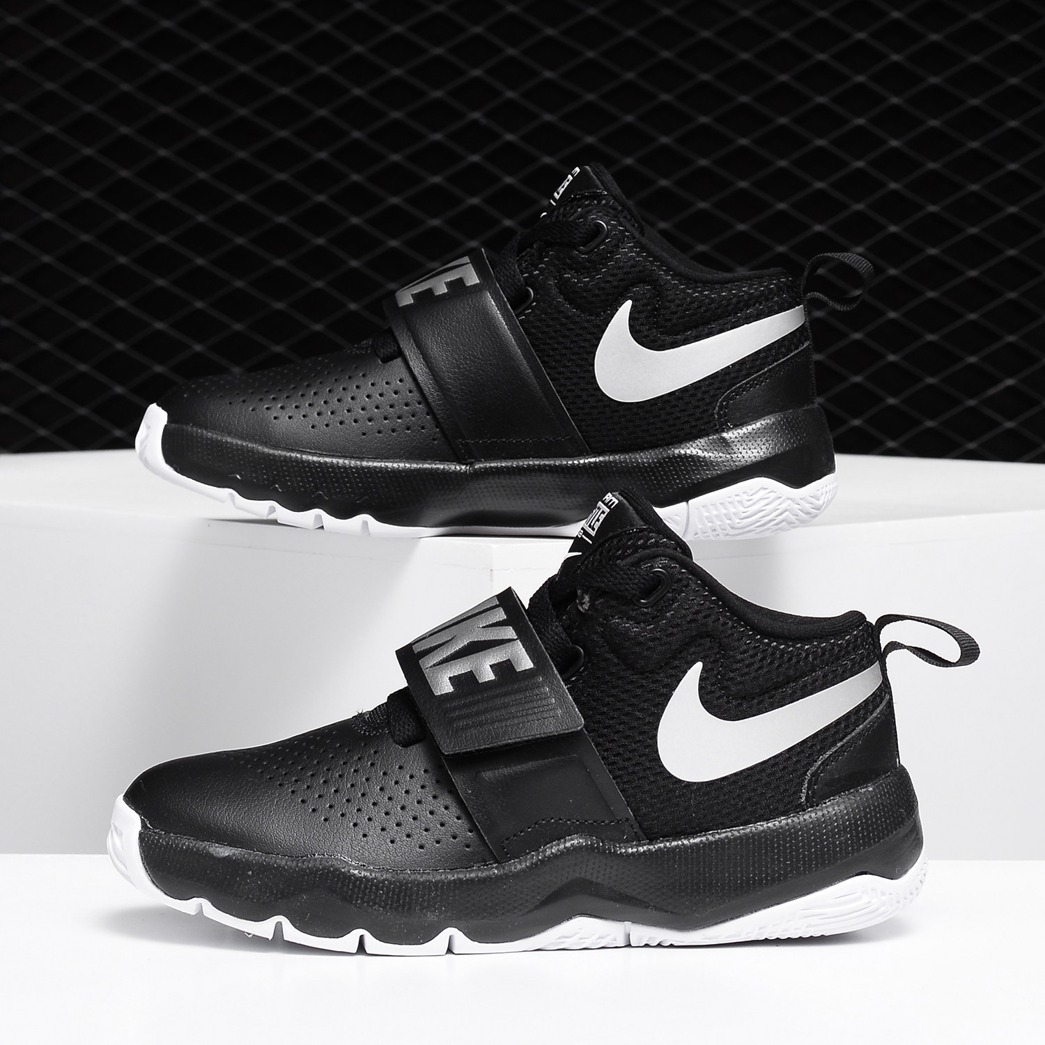 Nike/耐克正品 夏季儿童运动男童女童小童篮球鞋881942