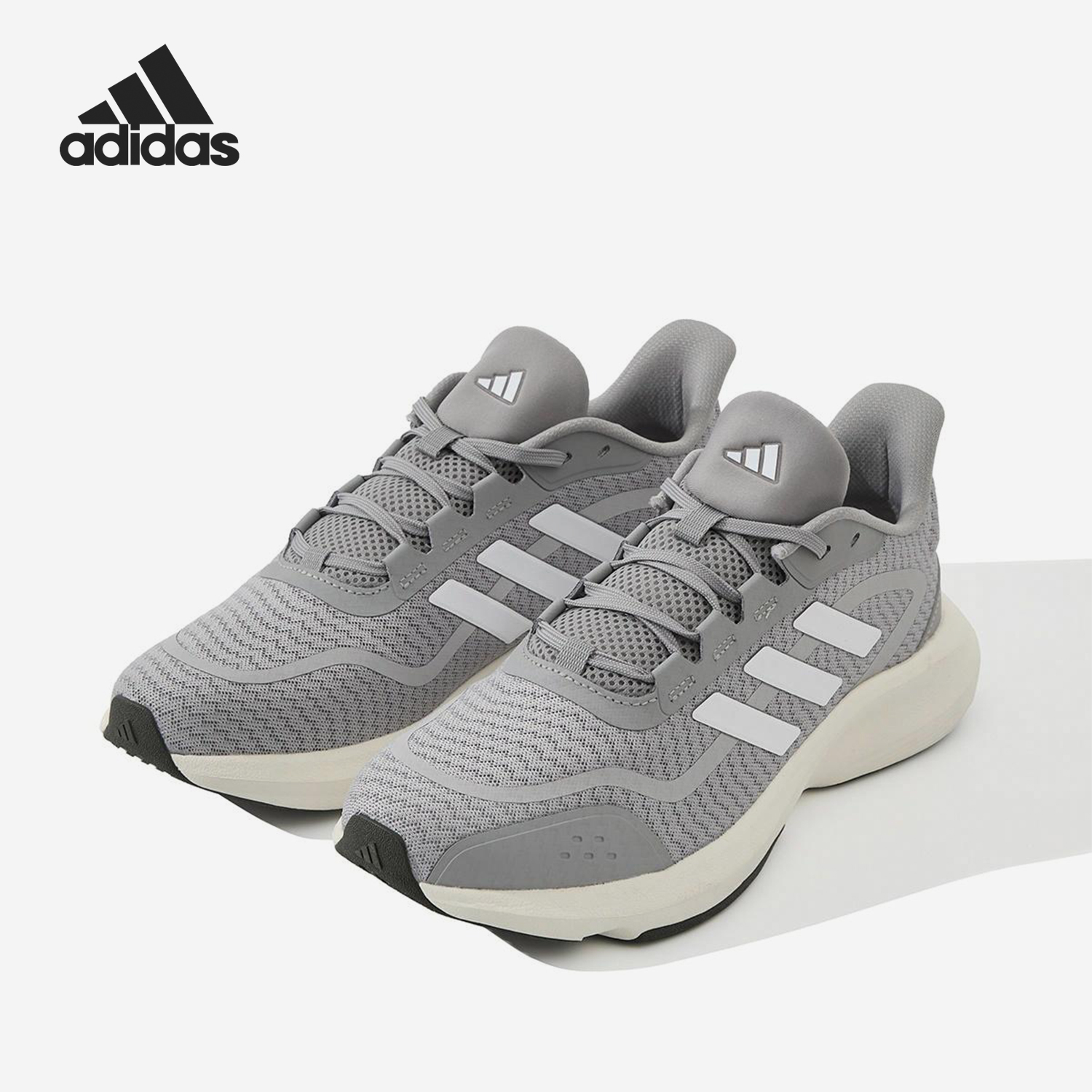 Adidas/阿迪达斯正品春季新款男女同款轻便运动耐磨跑步鞋JQ1164