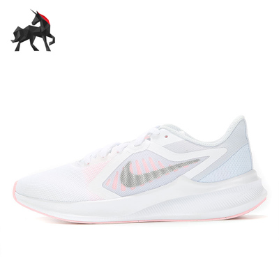 耐克透气轻便女子跑步鞋