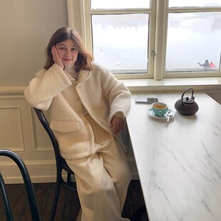 冬日初霁 24FW 北欧慵懒感圈圈毛拼丝绒夹棉外套 COSMOS KERNEL