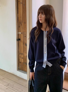 KERNEL COSMOS 德林周刊 智巧拼接时髦miu系条纹毛织开衫上衣