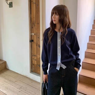 智巧拼接时髦miu系条纹毛织开衫 德林周刊 上衣 COSMOS KERNEL