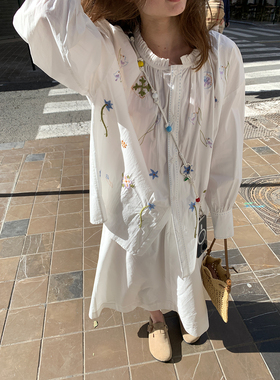 KERNEL COSMOS 杜乐丽花园 彩色刺绣花边度假宽松法式白色衬衫