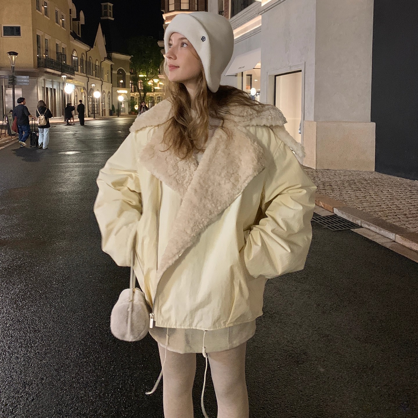 果核宇宙毛毛内胆大翻领派克外套