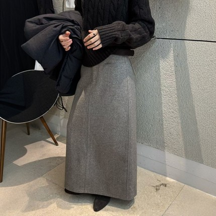 DVZ欧洲站2025冬季时尚百搭高腰显瘦后开叉A字包臀裙女羊毛半身裙