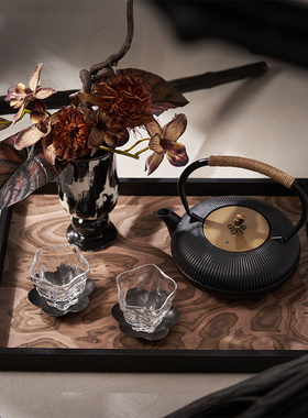 新中式茶楼茶叶店休息区圆桌布置