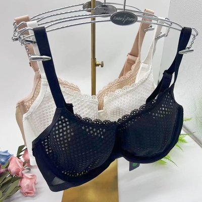 安莉芳蜂巢透气打孔呼吸钢圈舒适