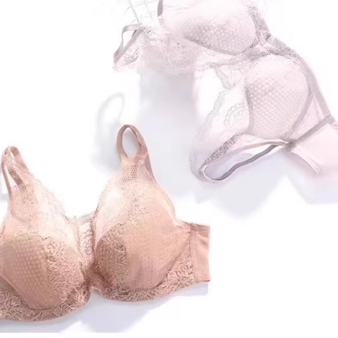 安莉芳薄款蕾丝聚拢文胸E-BRA KB00080 /蜂巢EBW0662/EBW0468