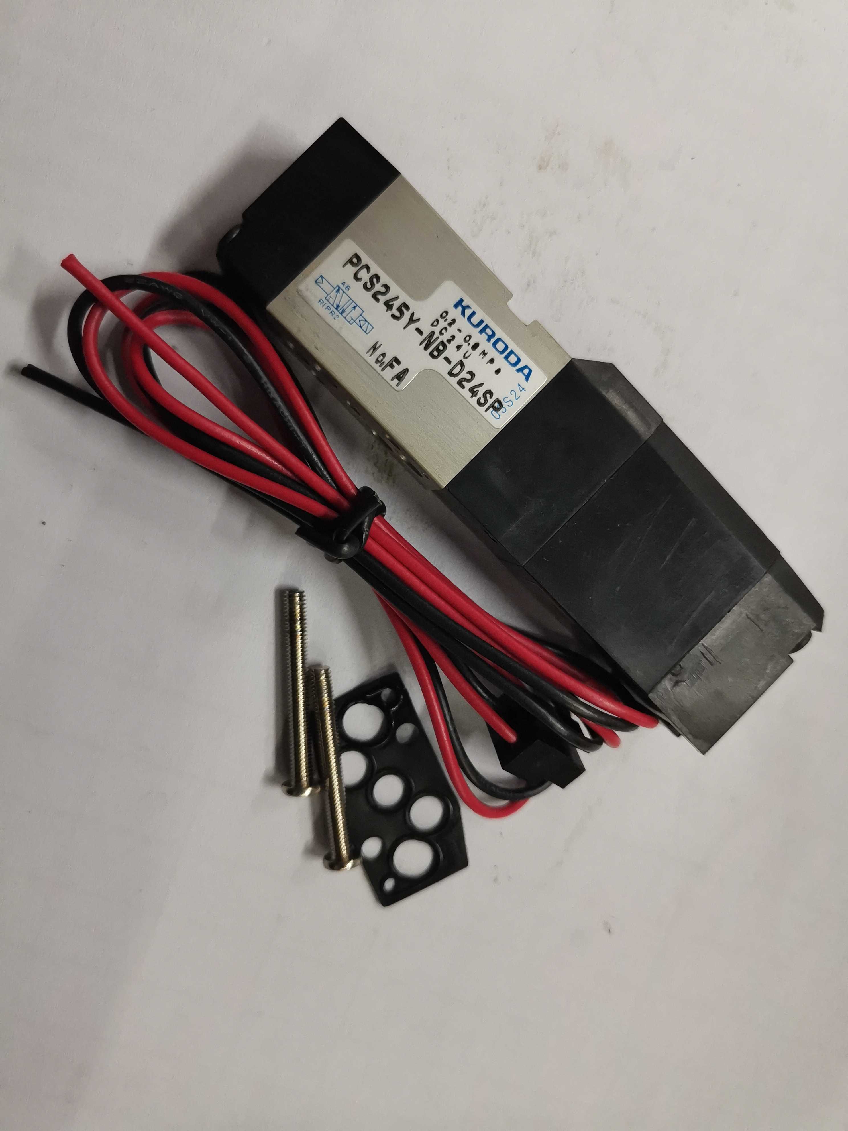 原装进口KURODA  PCS245Y-NB-D24SP电磁阀，现货出售