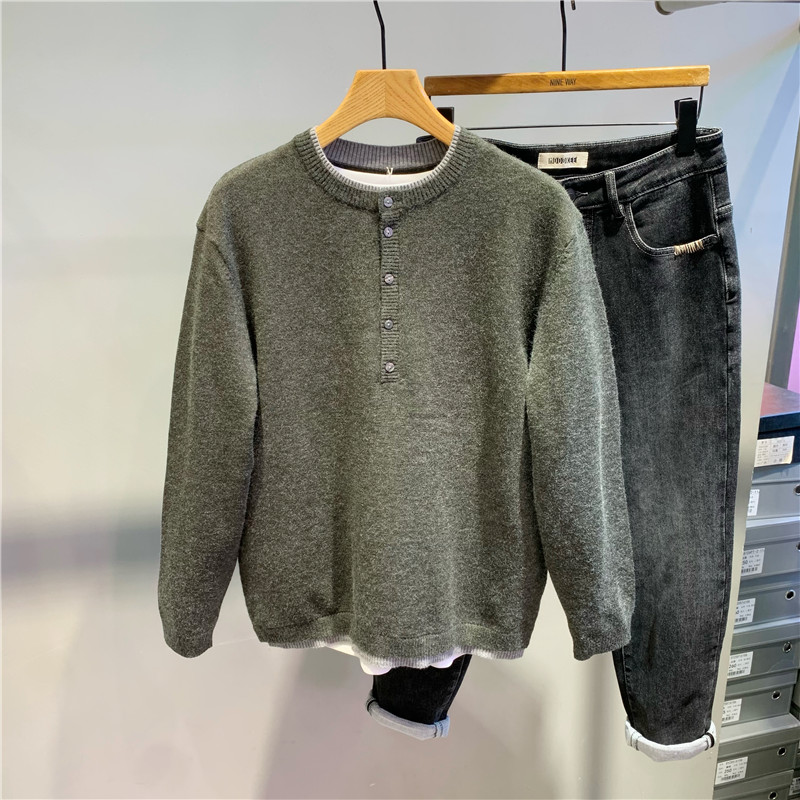 优衣线秋冬复古假两件扣子设计套头毛衣韩版时尚保暖亨利领针织衫