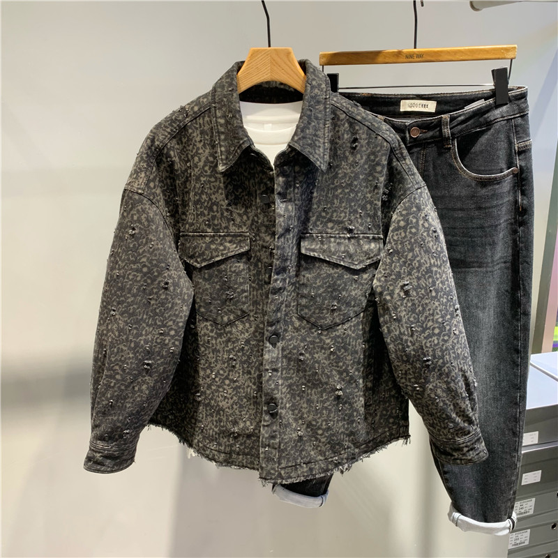 复古斑纹水洗男工装翻领羽绒服