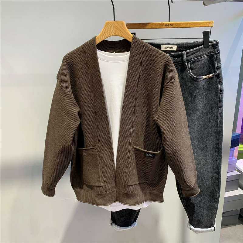 UE秋冬新款简约纯色V领针织开衫韩版修身高端男百搭通勤毛衣外套