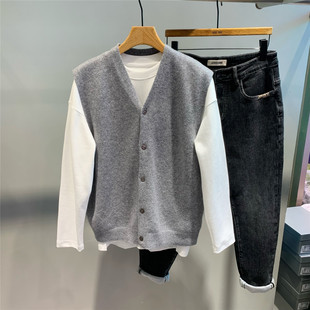 QFO秋冬新款高级感V领羊毛针织背心韩版时尚青年宽松保暖无袖外套