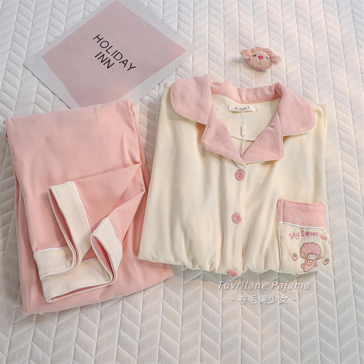 ins少女感保暖双面德绒睡衣女秋冬季长袖新款卡通刺绣甜美家居服