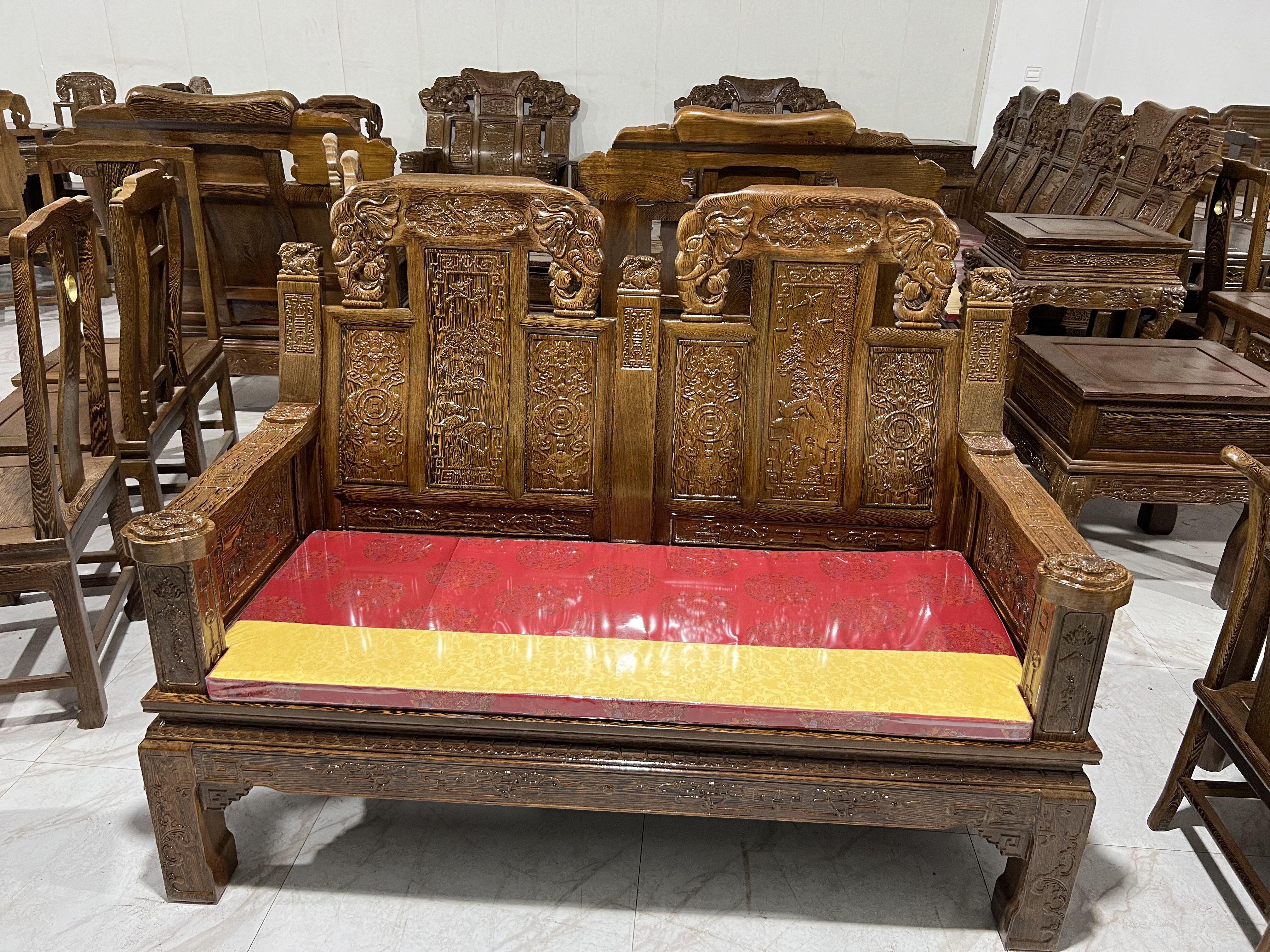 红木家具鸡翅木两人位沙发 新中式软体沙发 客厅实木沙发促销