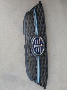 适配夏利N7前保险杠中网总成N7前杠中网 N7前杠格栅中网标配件