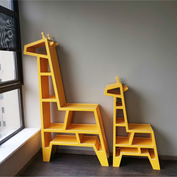 整墙创意长颈鹿异形书架幼儿园图书馆墙面绘本馆动物造型墙上壁饰