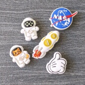 洞洞鞋 饰配件适配crocs 扣航天火箭装 配饰鞋 花儿童卡通宇航员diy鞋