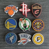 扣卡骆驰男生运动鞋 新Crocs洞洞鞋 配饰diy鞋 花骑士湖人篮球队标志