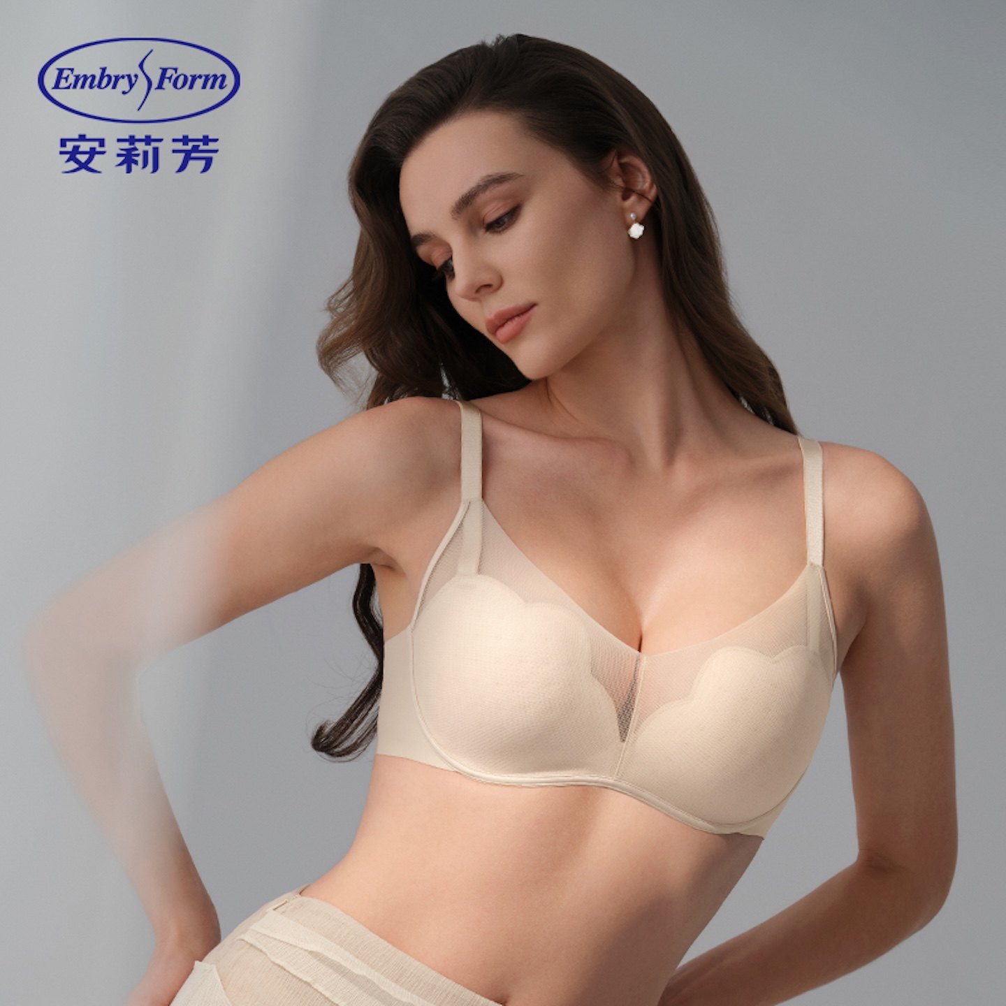 安莉芳玫瑰风巢舒挺杯小胸聚拢内衣网纱V型透气防下垂无钢圈文胸