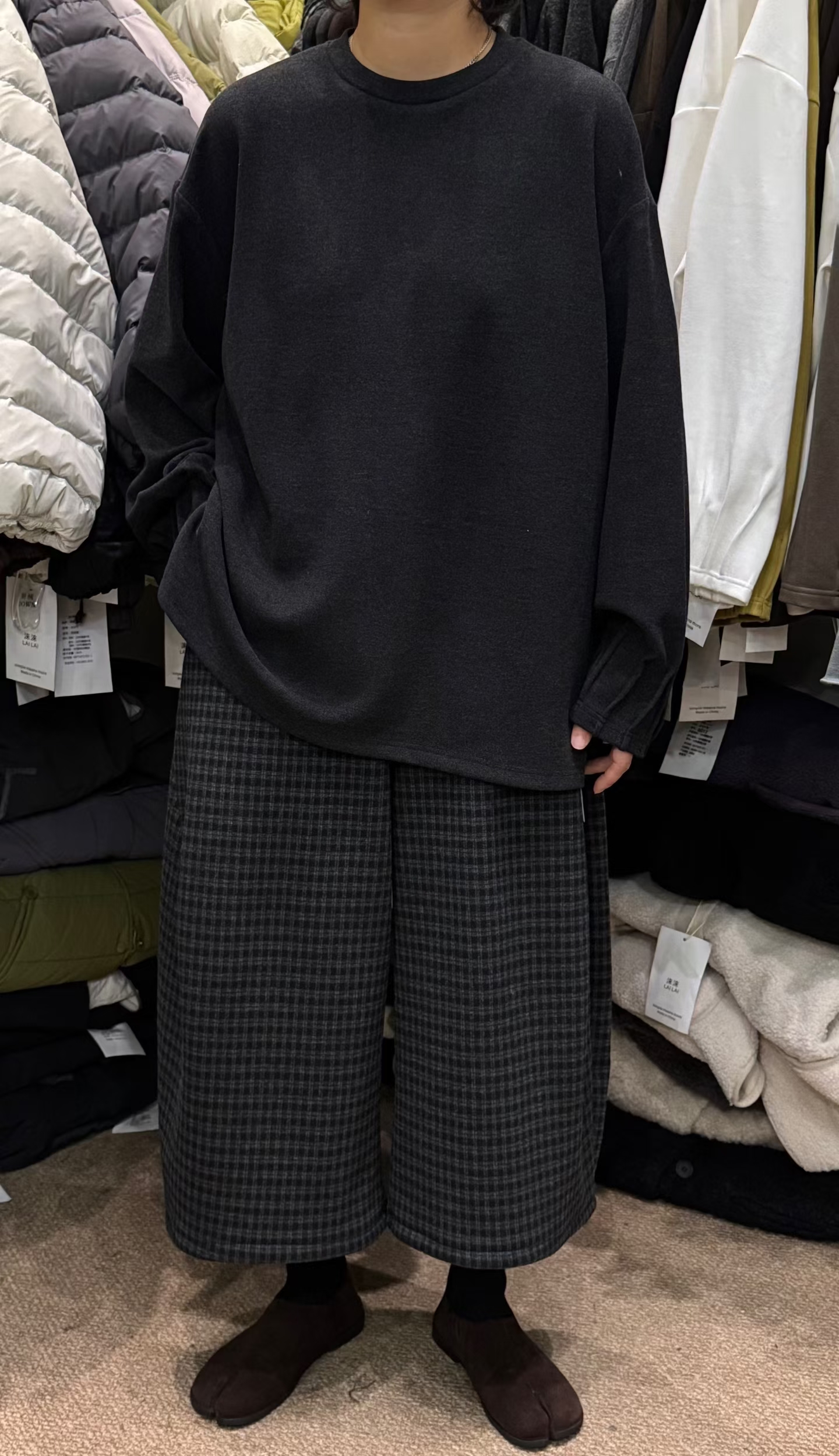 涞涞8113秋冬新款时尚洋气袖子褶皱圆领长袖显瘦遮肉内搭打底上衣