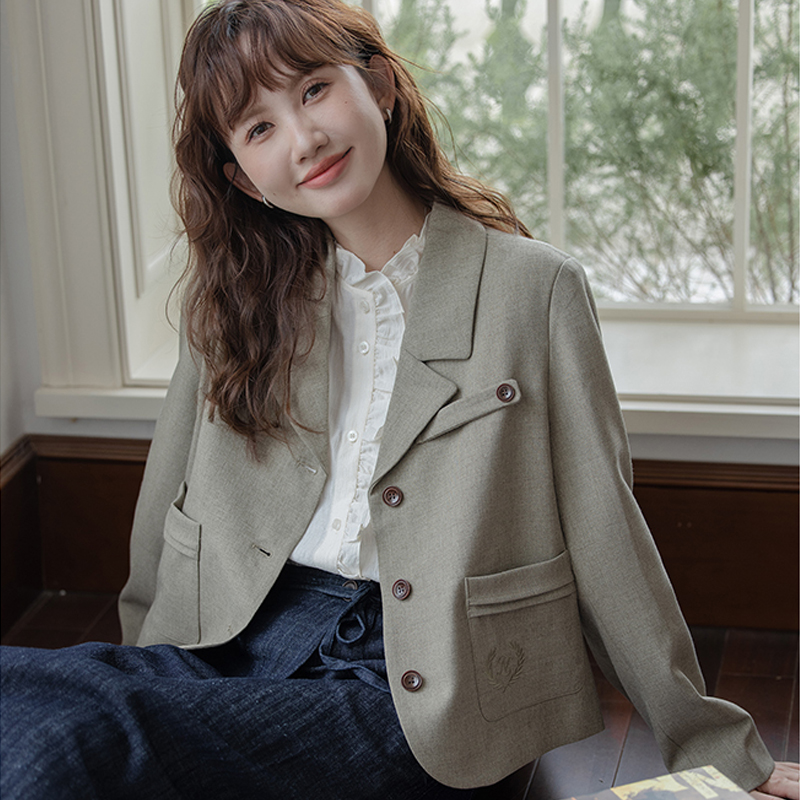 英伦风西装外套女短款小个子