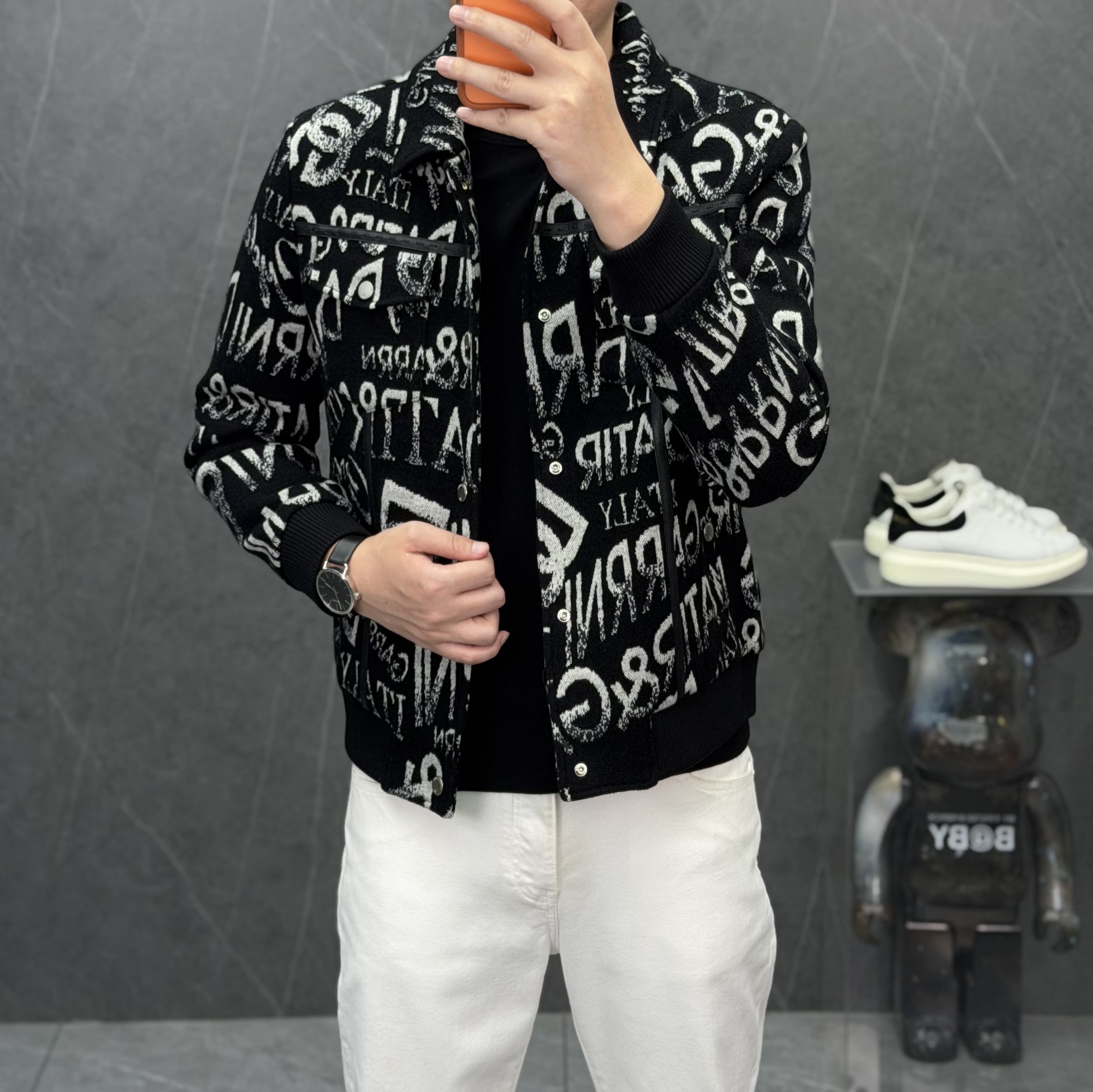 果实服饰90白鹅绒男翻领羽绒服