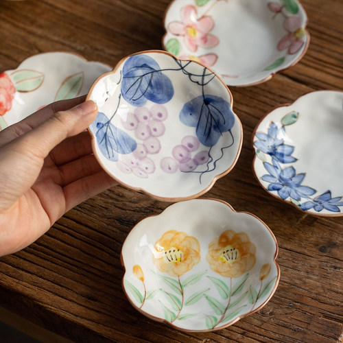 美浓烧手绘樱花葡萄小碟