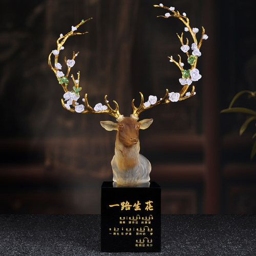 一路生花琉璃梅花鹿头摆件礼盒装