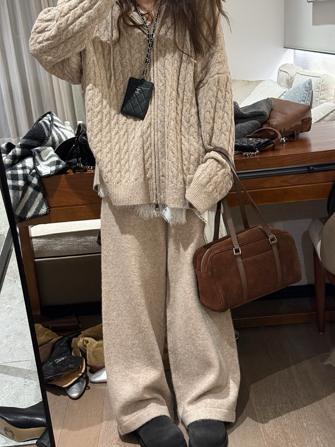 老钱松弛同款针织上衣裤子套装女秋冬连帽麻花开衫长裤两件套