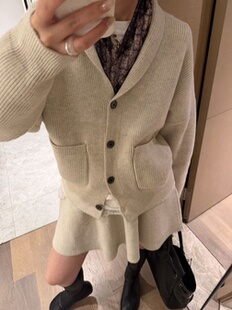 2026秋冬新款慵懒风青果领针织开衫半身裙套装女老钱风毛衣两件套