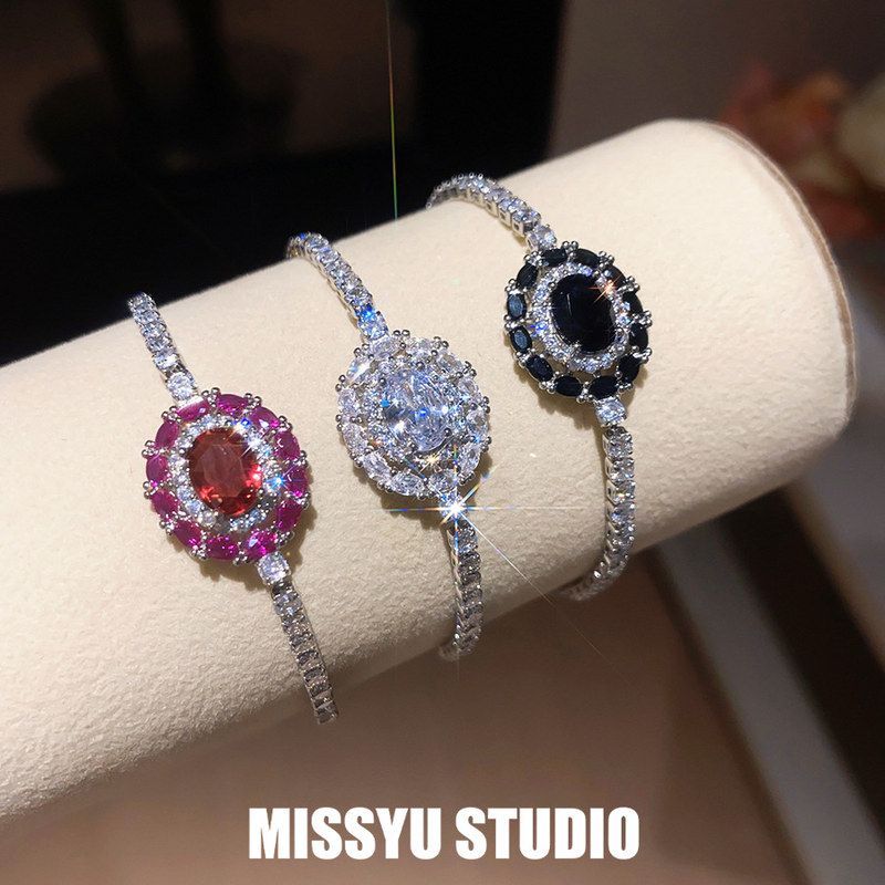 女手链白色sl0021齐绽轻奢状镶