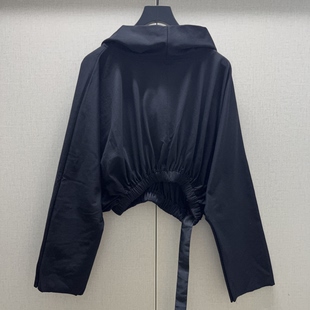 春季新款暗黑风格下摆松紧带束身宽松袖女士连帽休闲短款长袖卫衣