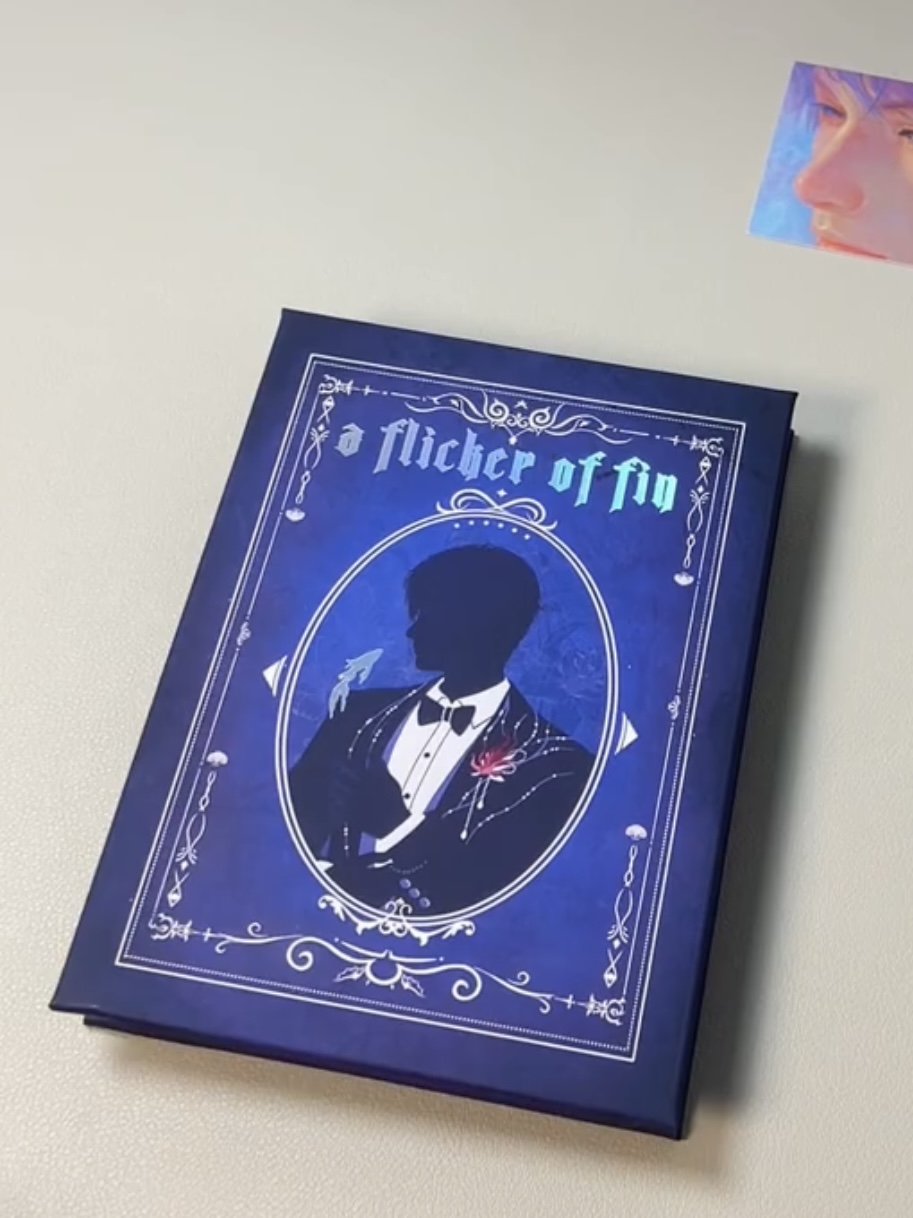 thumbnail for Xiaohongshu same style of love and deep space folding album, Qi Yuweiyu, high-value two-dimensional collection, gifts for friends