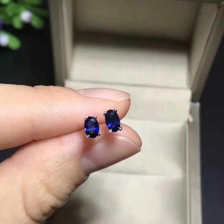 正品促销天然蓝宝石耳钉宝蓝色925纯银镀白金耳饰简单四爪50分钻