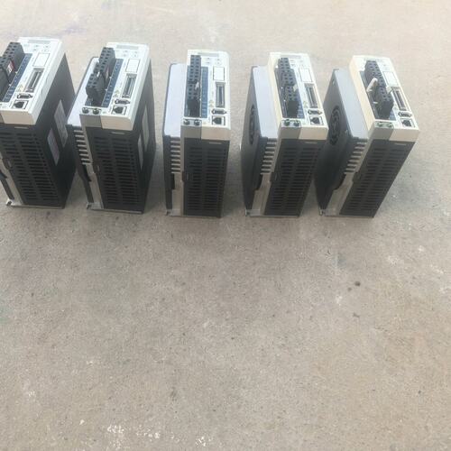 议价伺服驱动器LXM23DU10M3XLXM23DU07M3XLXM23DU20M3X