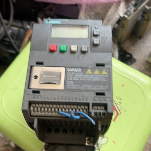 变频器6SL3210-5BE22-2UV06SL3210-5BE21-5UV06SL3210-5BE23-0UV0