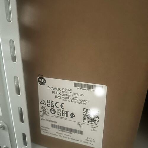 议价Allen-Bradley变频器25A-D030N10425AD030N10425AD030N104