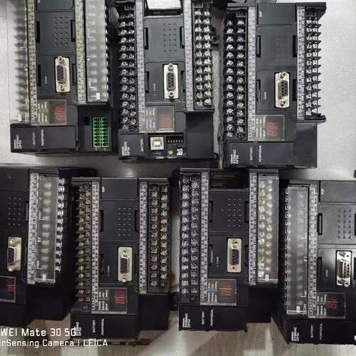 议价非实价(请) OMROM CP1H-X40DT-D 8个模块