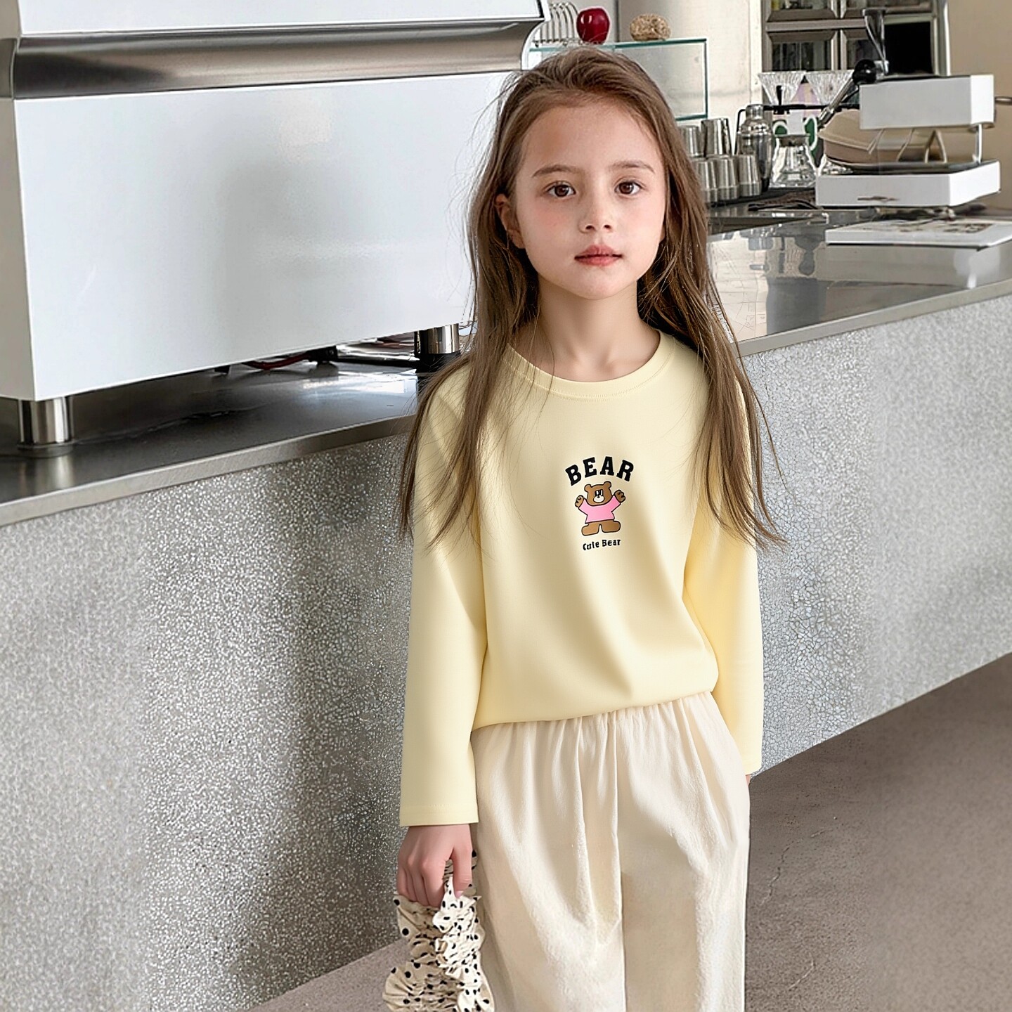 中大童潮牌童装2026春季新品牌外贸原单儿童纯棉长袖T恤女打底衫