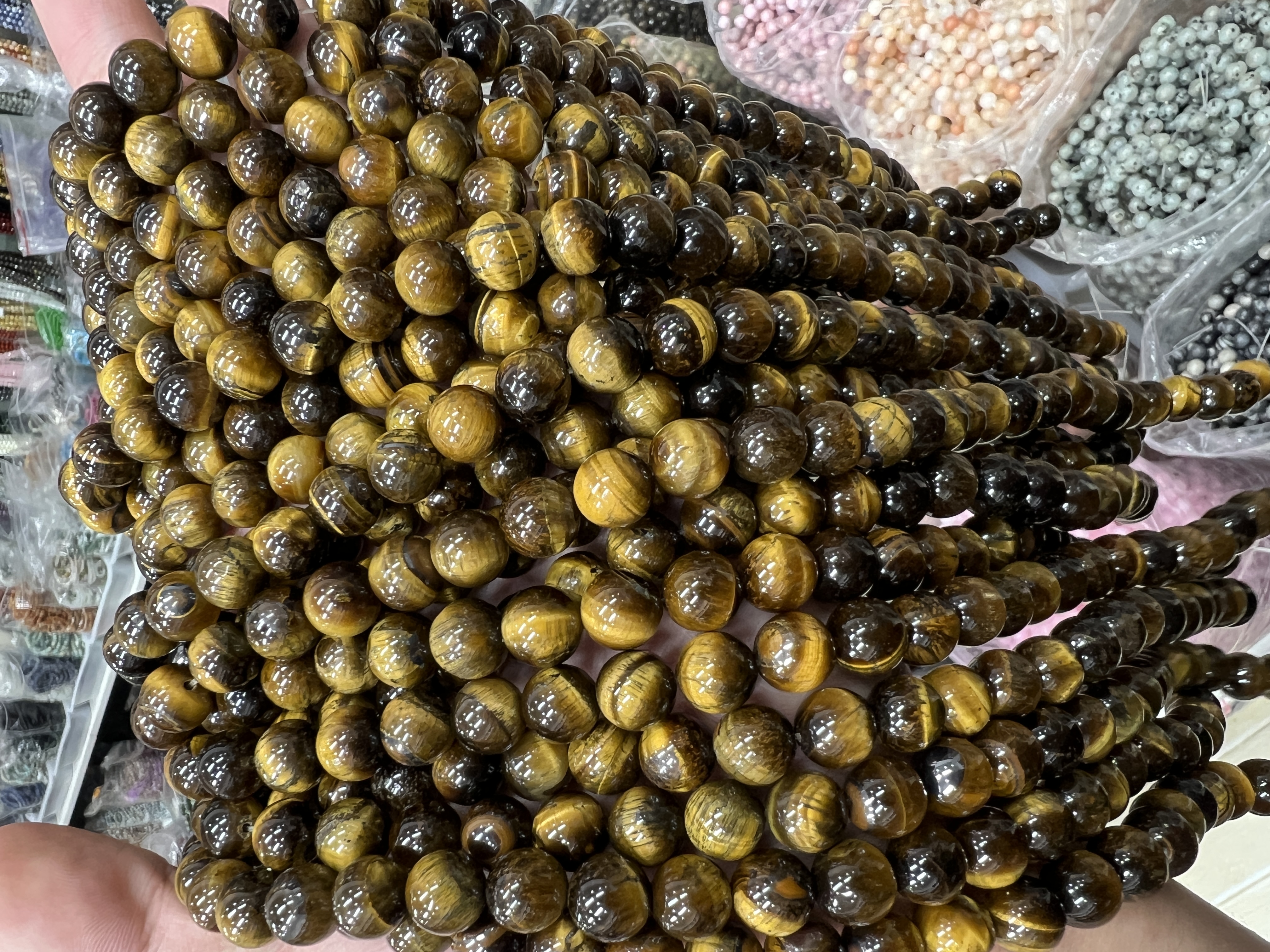 厂家直销天然黄虎眼石散珠子手链项链 diy饰品配件半成品圆珠串珠