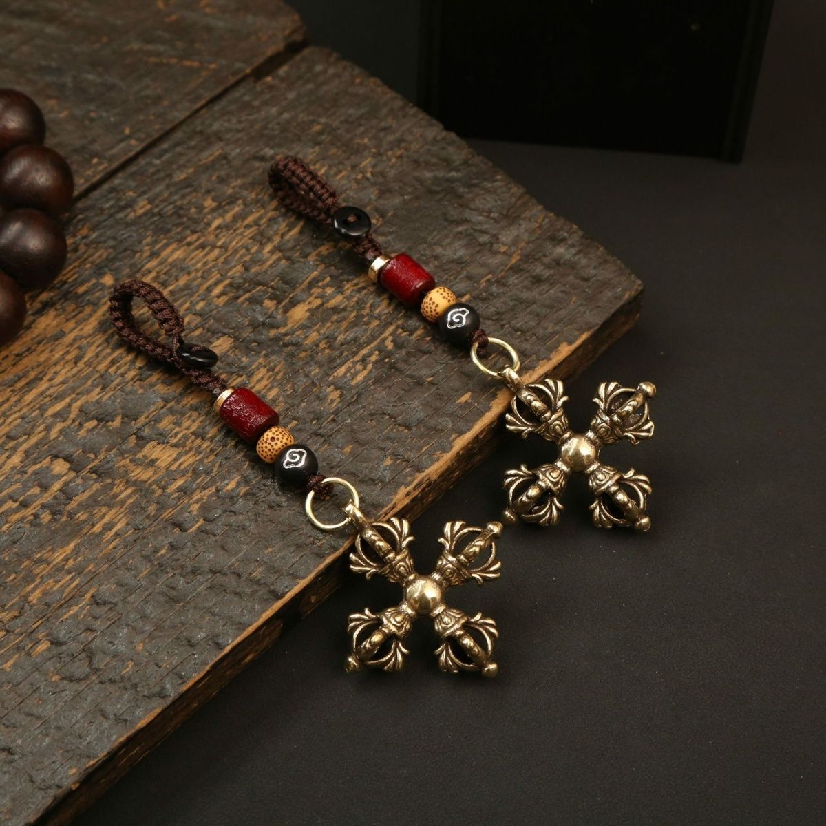 复古铜器黄铜钥匙扣十字金刚降魔杵小吊坠汽车钥匙链挂件男女