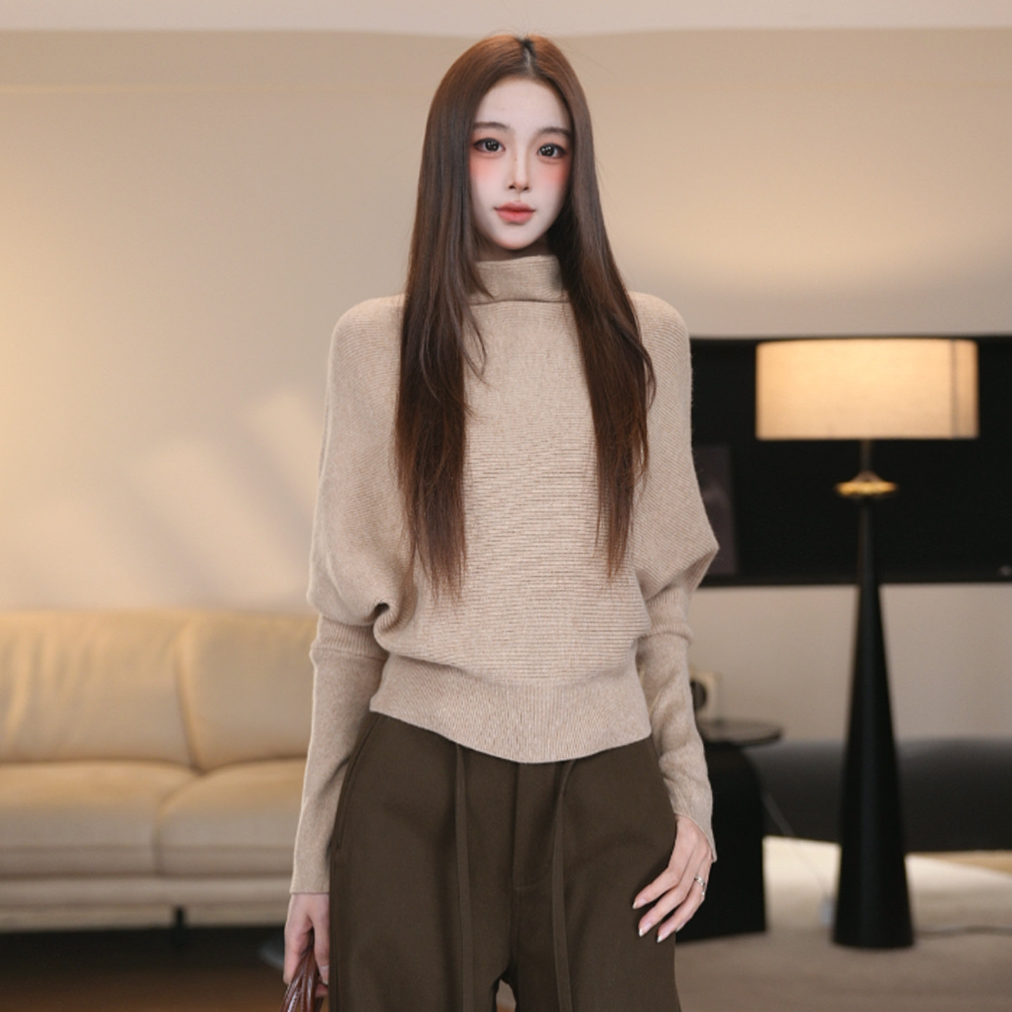 尔给秋冬半高领蝙蝠袖针织衫套头少女长袖毛衣女高级感百搭上衣