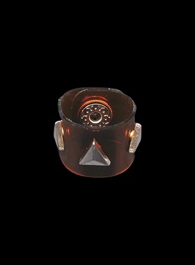 三角钉咖啡棕色半透明软塑料戒指