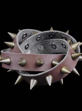 柔软超纤皮圆锥铆钉三圈朋克手链