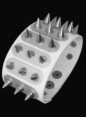 尖铆钉长条云梯白色PU皮朋克手链