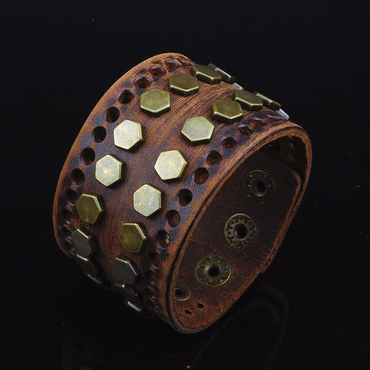 复古铜色六边形高平铆钉棕色牛皮朋克手链男女装饰品手镯摇滚手环
