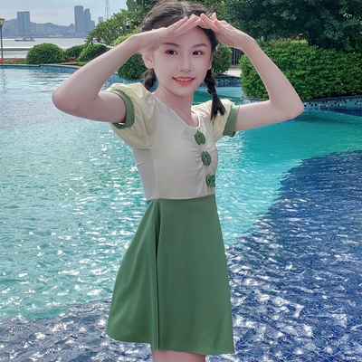 新品儿童泳衣甜美清中大